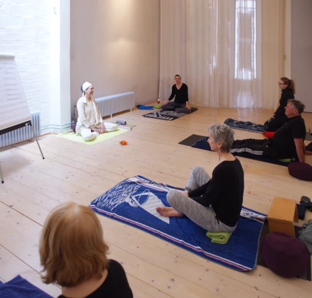 Tijdens les - Winnie Pollard Yoga